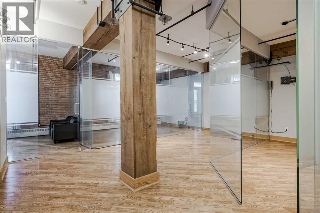 Single Family House Loft for Sale in    Avenue SW Beltline Calgary 