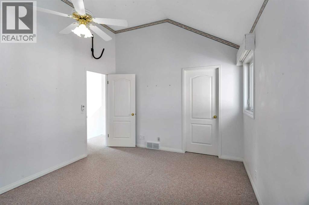 Photo 19 of 180 Marina Bay Court, Sylvan Lake AB