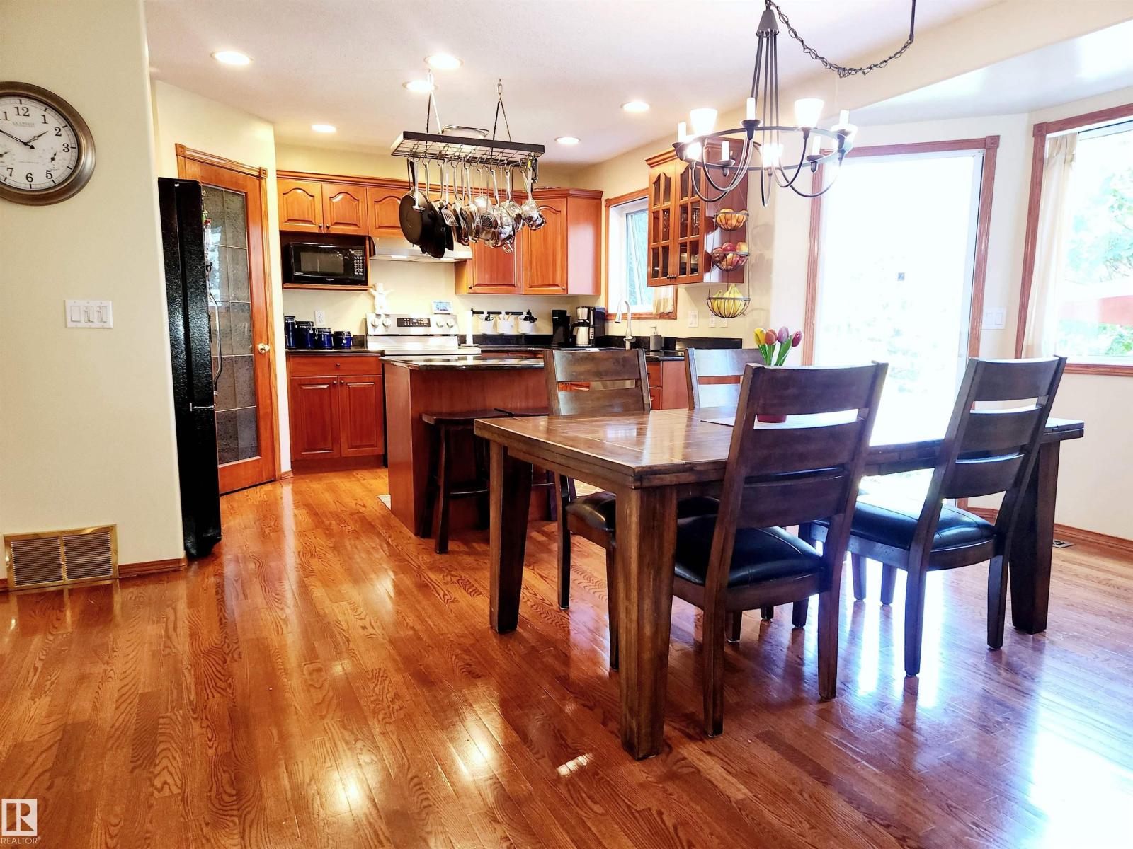 Photo 31 of 281 Ormsby Rd E Nw, Edmonton AB