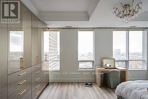 Photo 21 of Ph 3501 21 Balmuto Street, Toronto ON