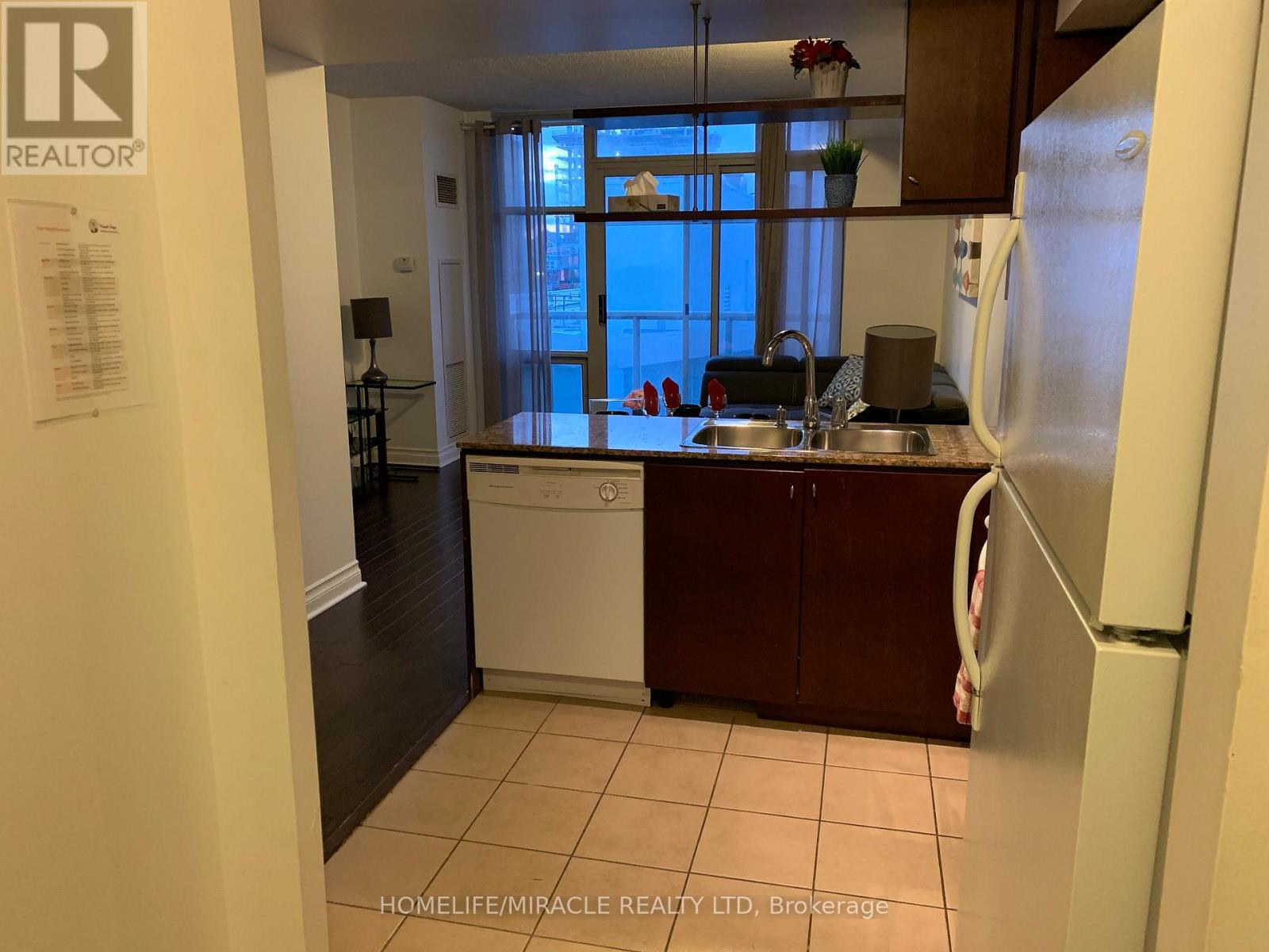 Photo 2 of 1105 35 Mariner Terrace, Toronto ON