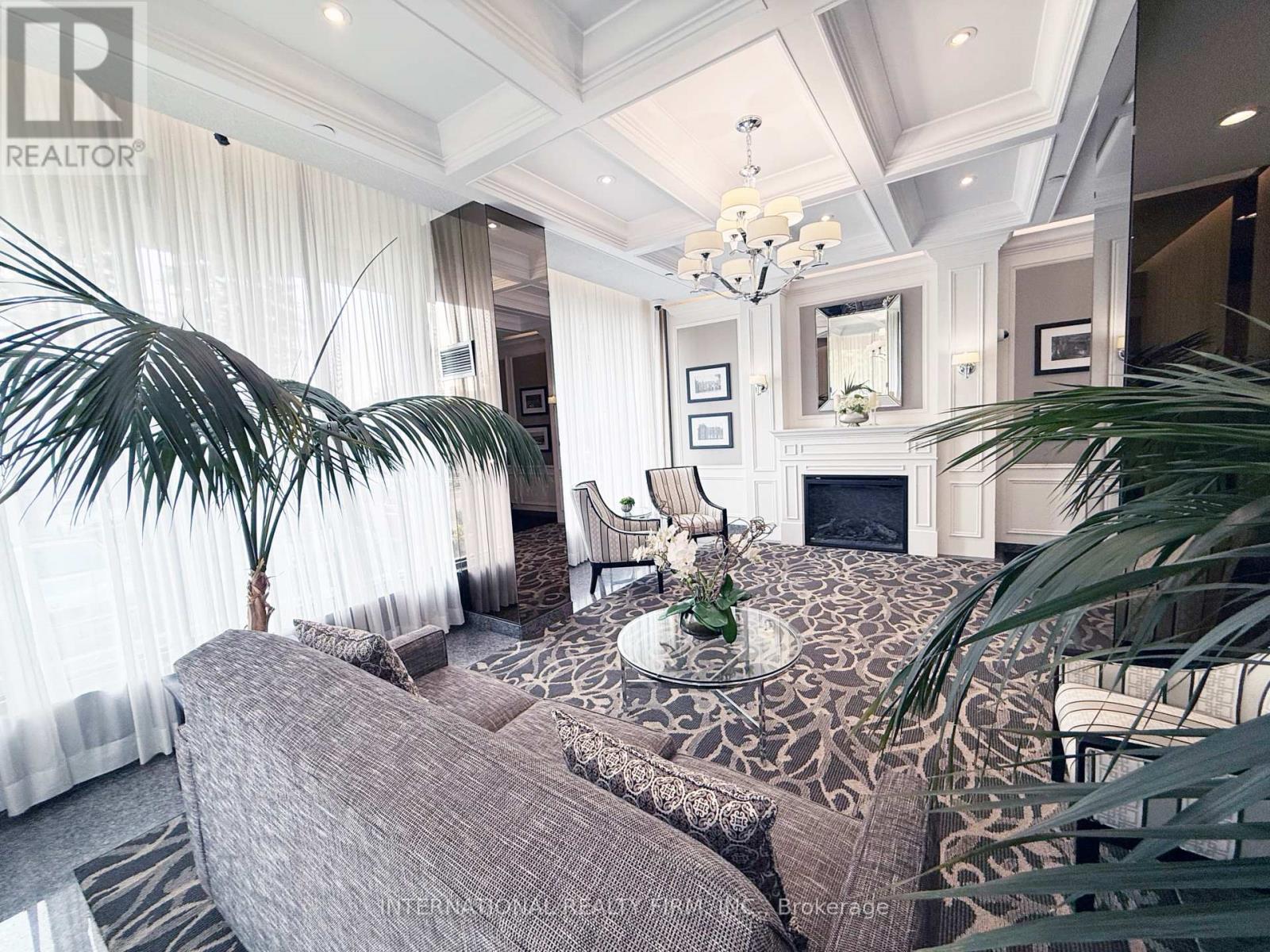 Photo 5 of Ph 03 75 Graydon Hall Drive, Toronto ON