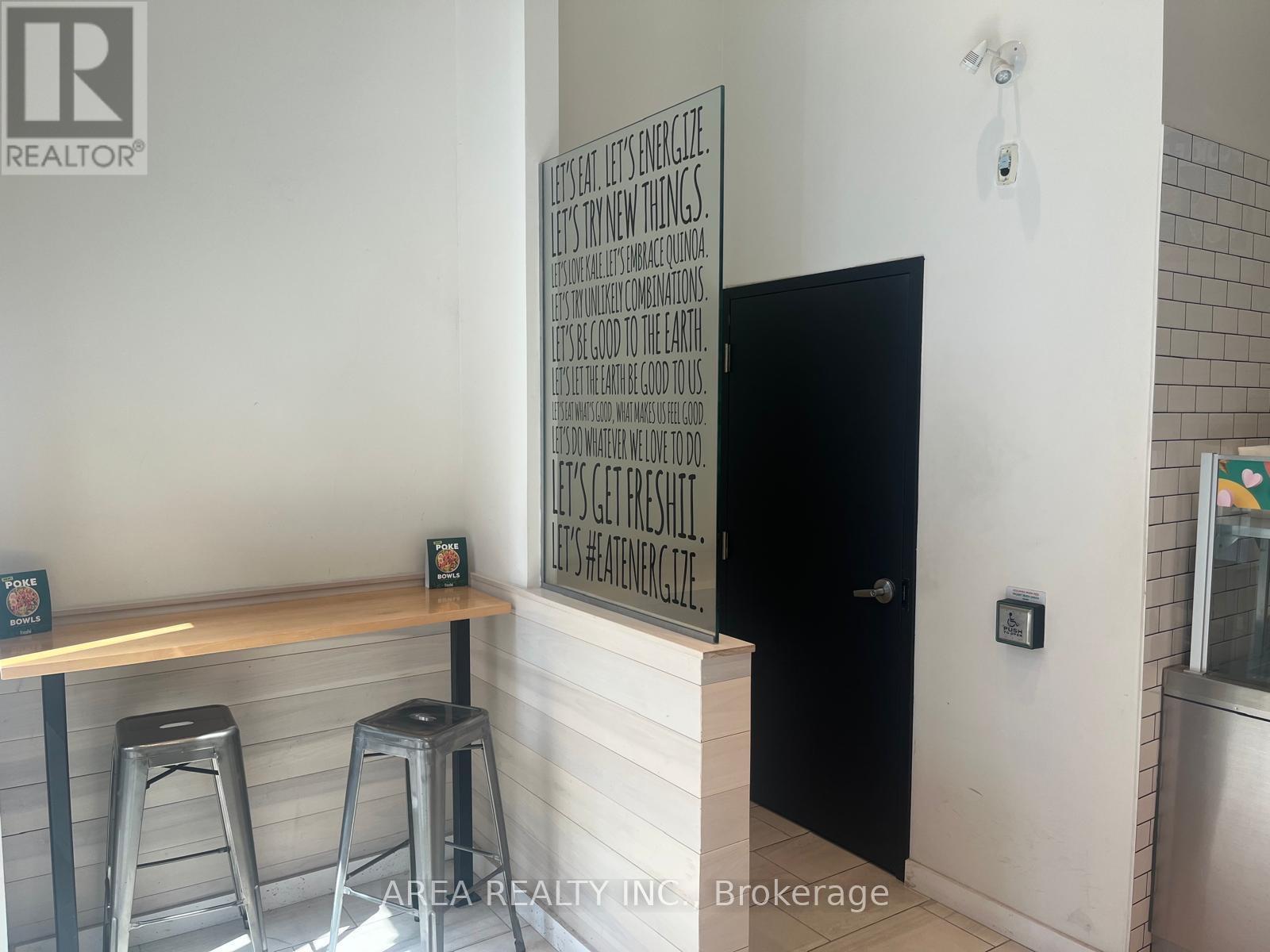 Photo 3 of 310 Richmond Street W, Toronto ON