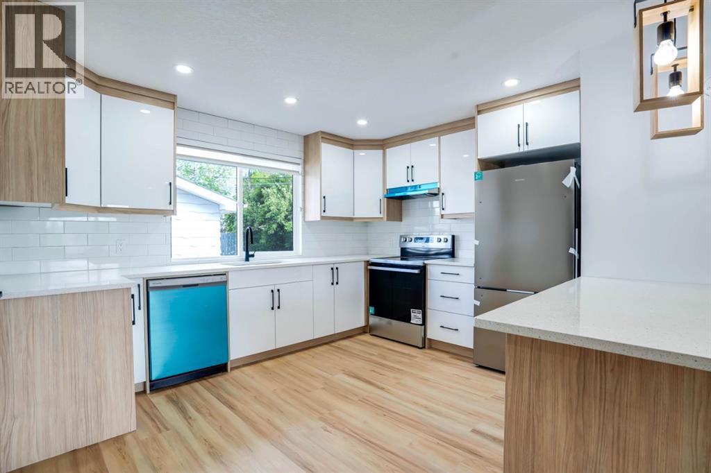 Single Family House Bungalow for Sale in  Penbrooke Close SE Penbrooke Meadows Calgary 