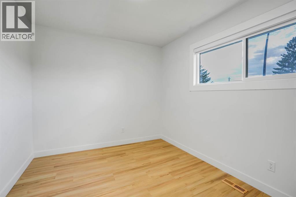 Single Family House Bungalow for Sale in  Penbrooke Close SE Penbrooke Meadows Calgary 