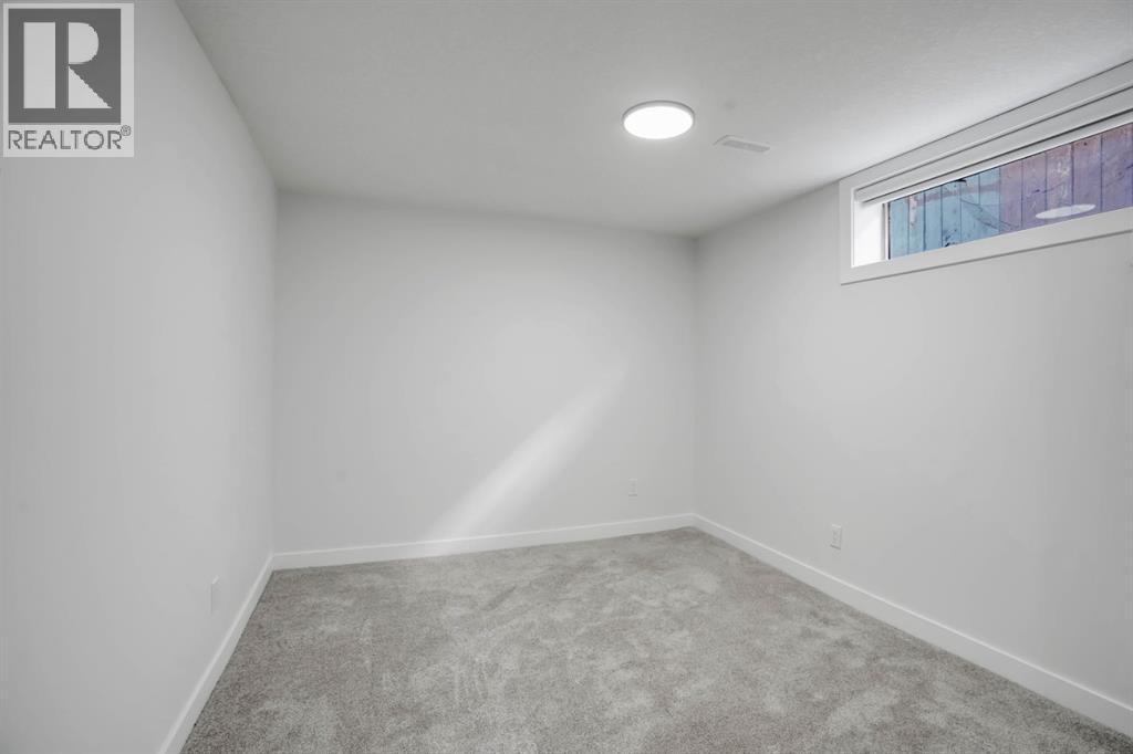Single Family House Bungalow for Sale in  Penbrooke Close SE Penbrooke Meadows Calgary 