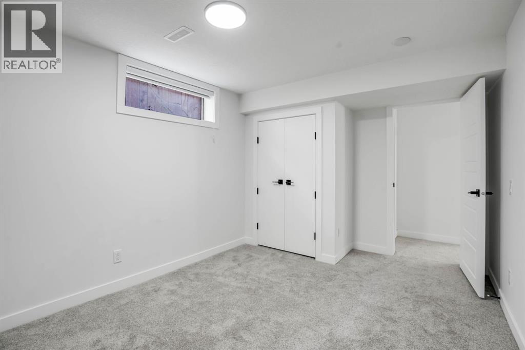 Single Family House Bungalow for Sale in  Penbrooke Close SE Penbrooke Meadows Calgary 