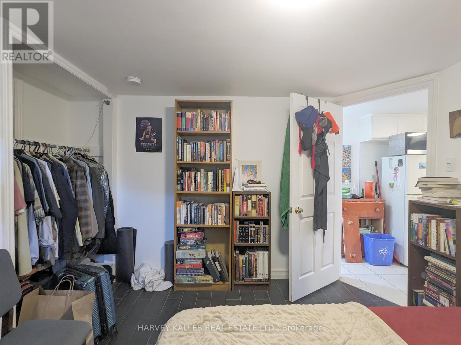 Photo 5 of Basement Rear 107 Concord Avenue, Toronto ON
