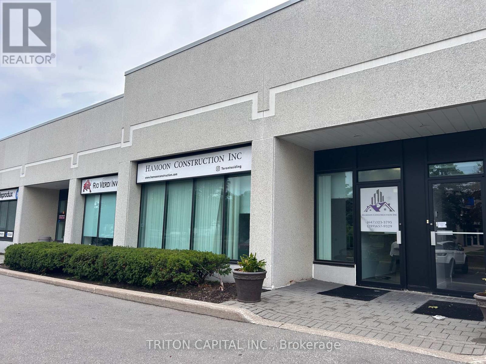Photo 2 of 2 70 Silton Road, Vaughan ON