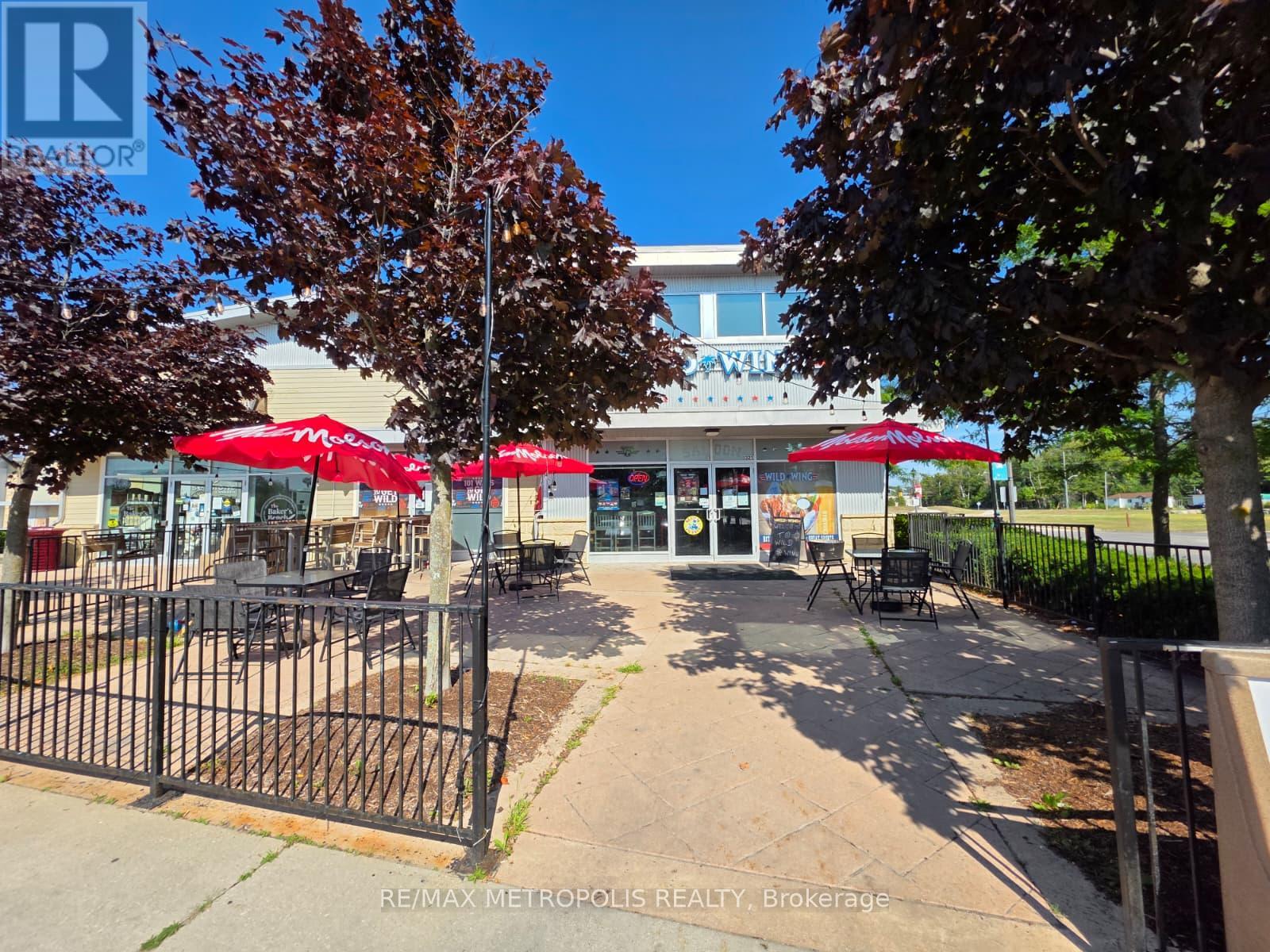 Photo 18 of 2 321 Main Street, Wasaga Beach ON