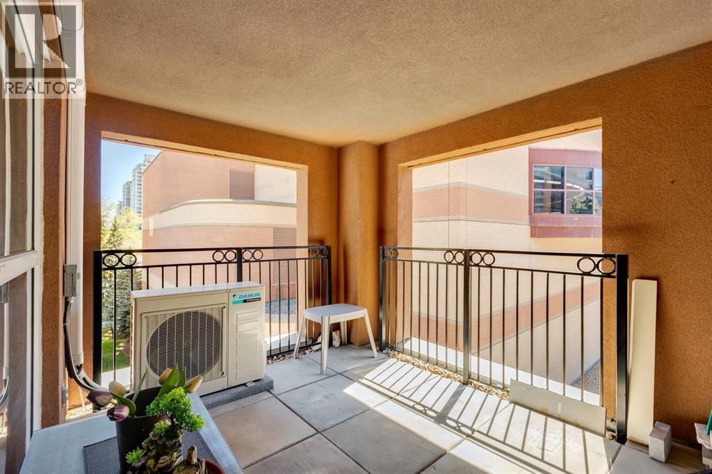 Single Family House for Sale in   Eau Claire Avenue SW Eau Claire Calgary 