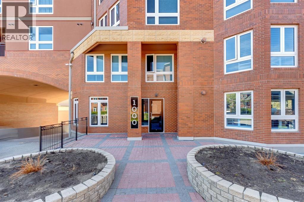 Single Family House for Sale in   Eau Claire Avenue SW Eau Claire Calgary 