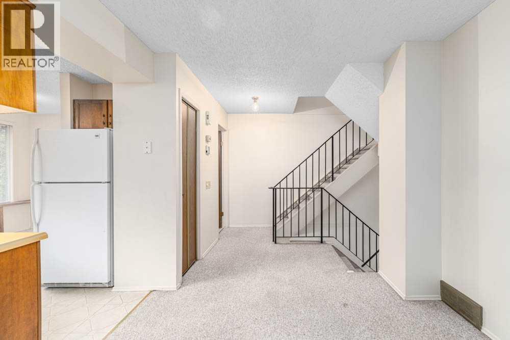Single Family House for Sale in   Point Drive NW Point McKay Calgary 