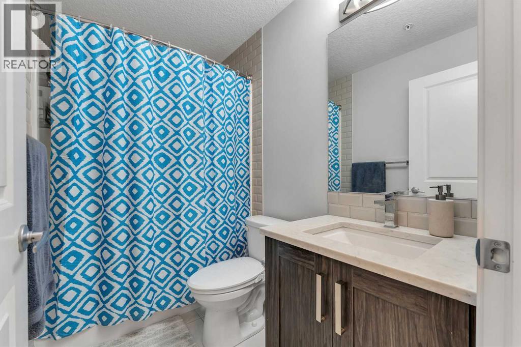 Single Family House for Sale in   Harvest Hills Common NE Harvest Hills Calgary 