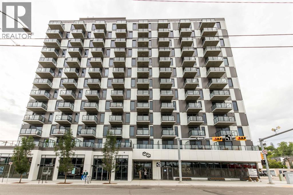 Single Family House for Sale in    Street NE Crescent Heights Calgary 