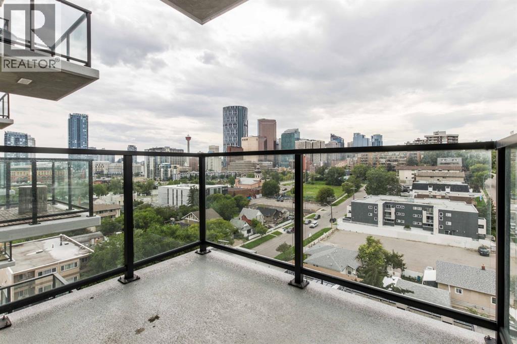Single Family House for Sale in    Street NE Crescent Heights Calgary 
