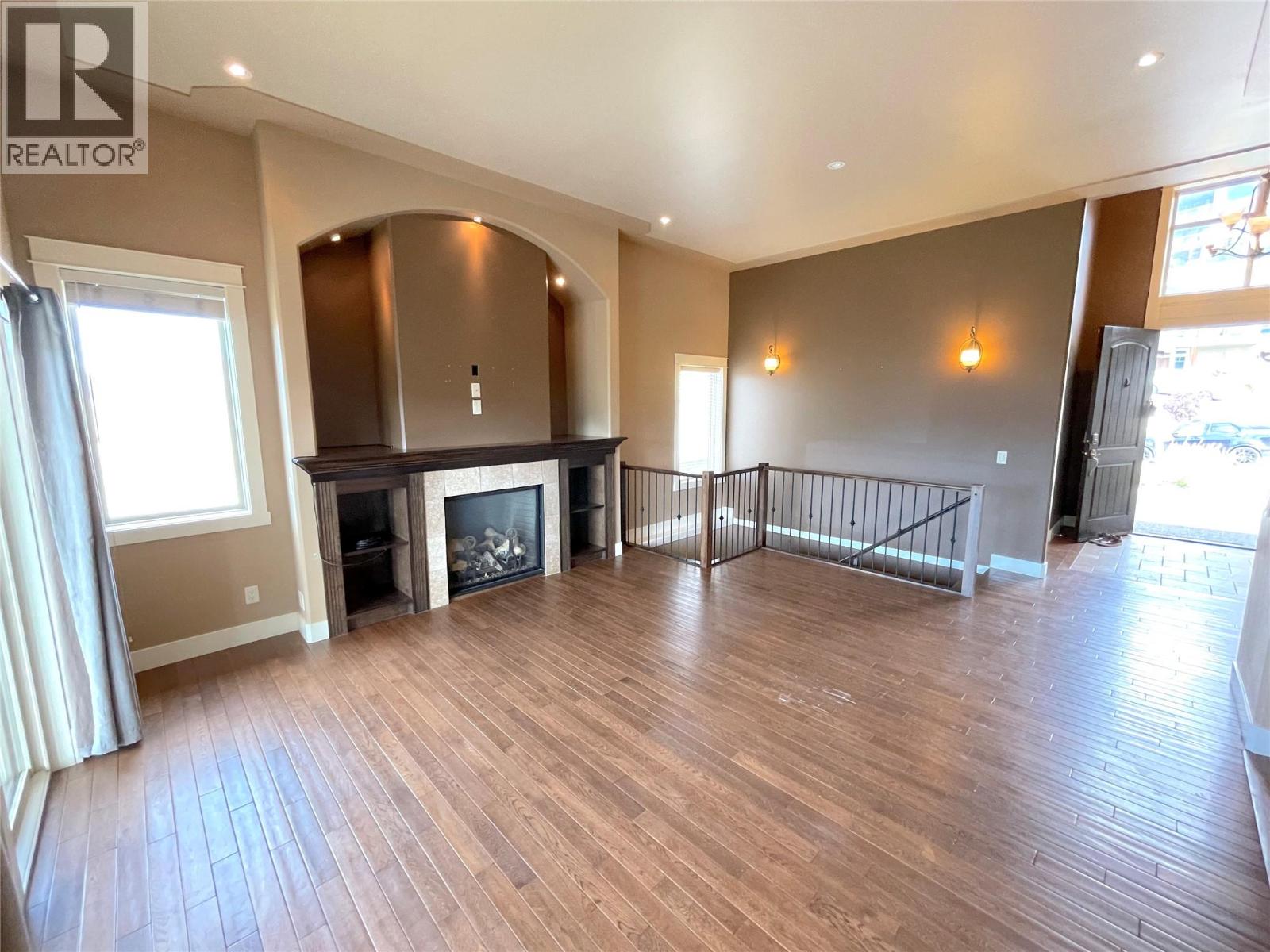 Photo 1 of 1347 Wilmot Avenue, Kelowna BC