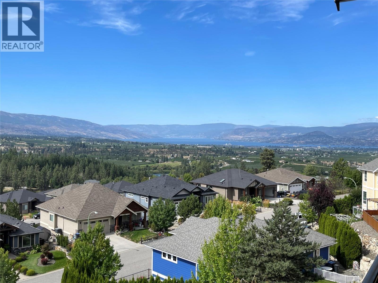 Photo 15 of 1347 Wilmot Avenue, Kelowna BC