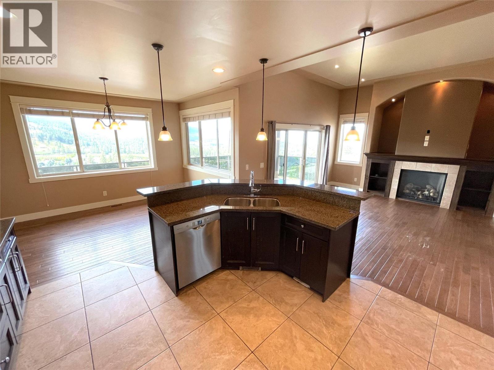 Photo 45 of 1347 Wilmot Avenue, Kelowna BC