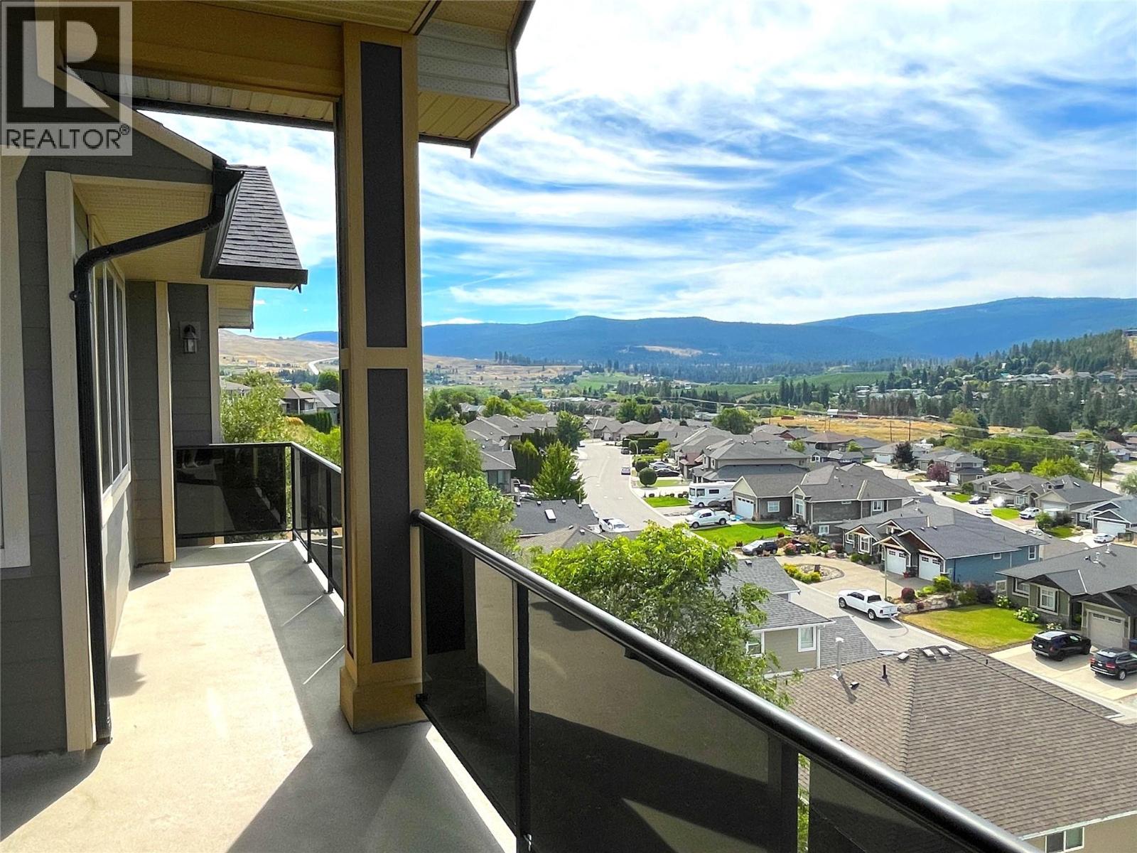 Photo 34 of 1347 Wilmot Avenue, Kelowna BC
