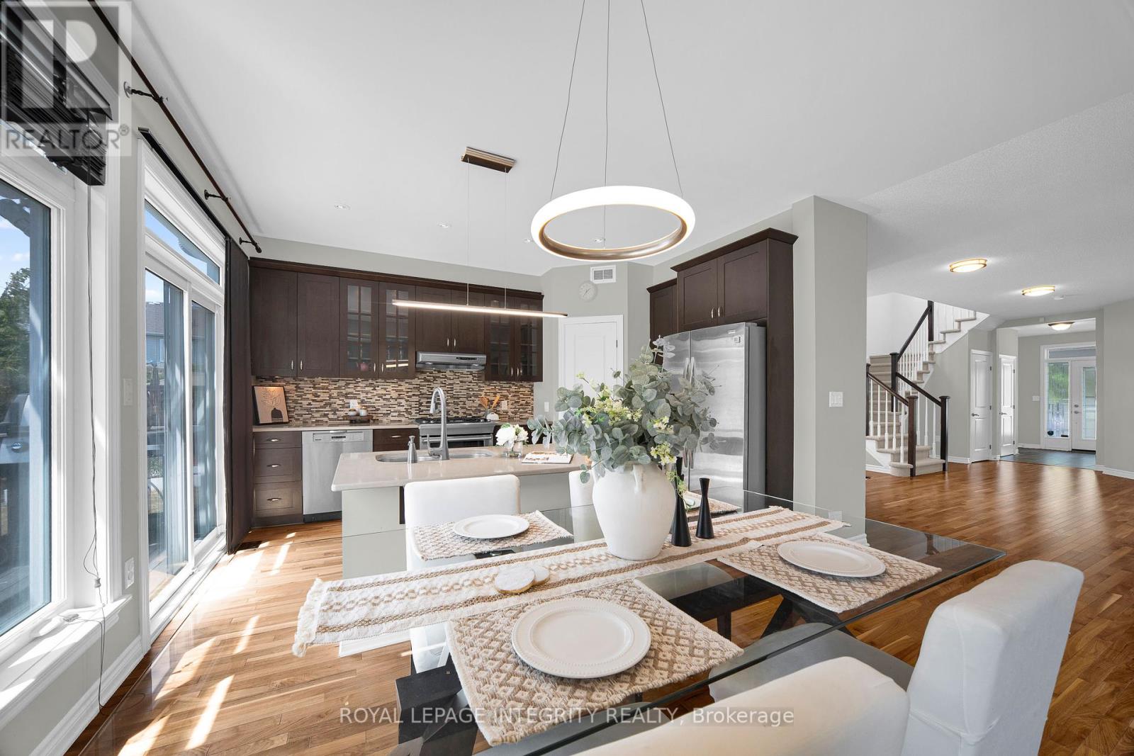 Photo 19 of 514 Carina Crescent, Ottawa ON