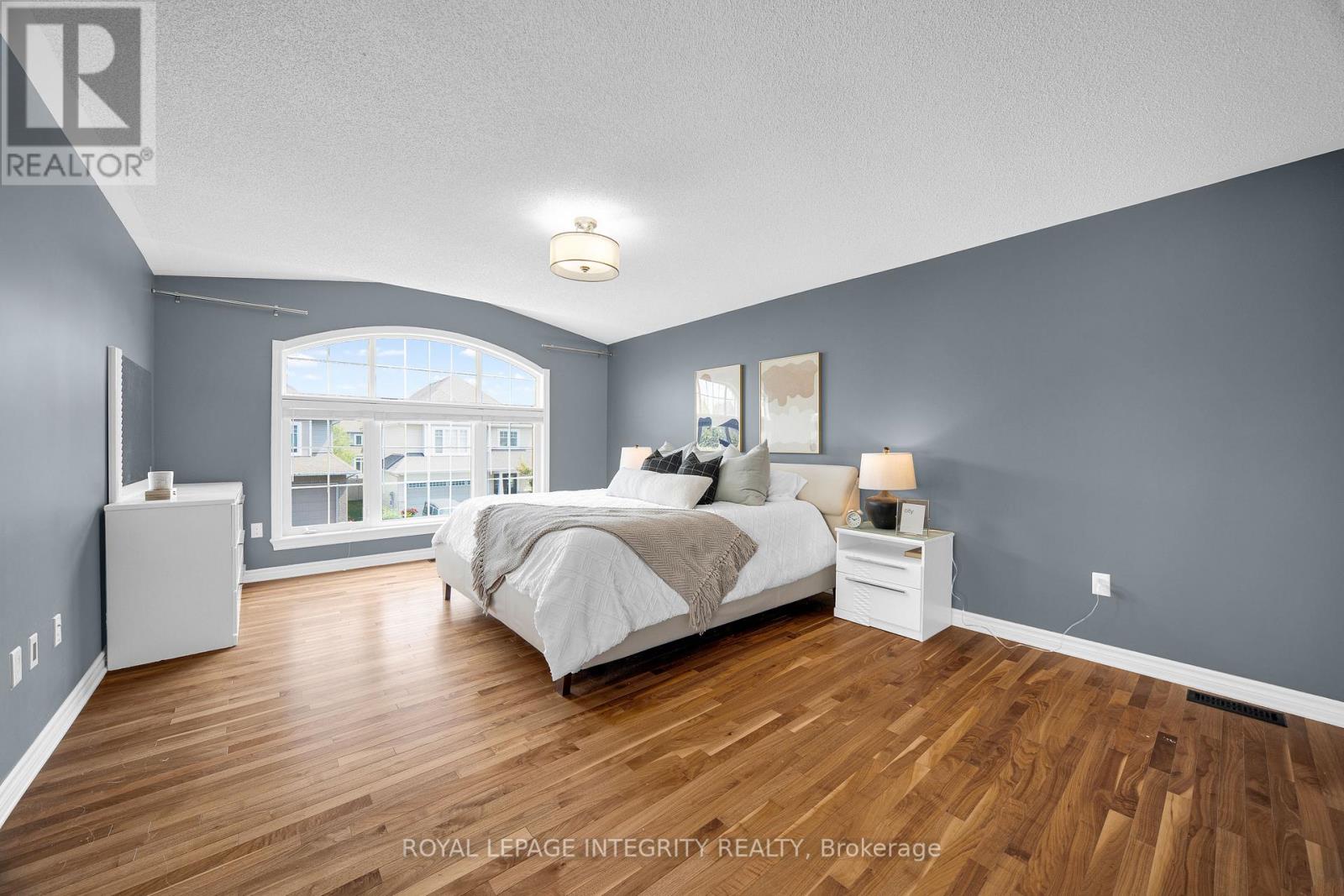 Photo 27 of 514 Carina Crescent, Ottawa ON