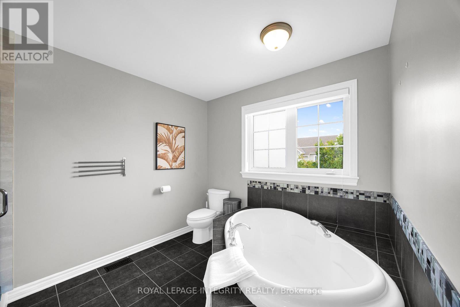 Photo 30 of 514 Carina Crescent, Ottawa ON