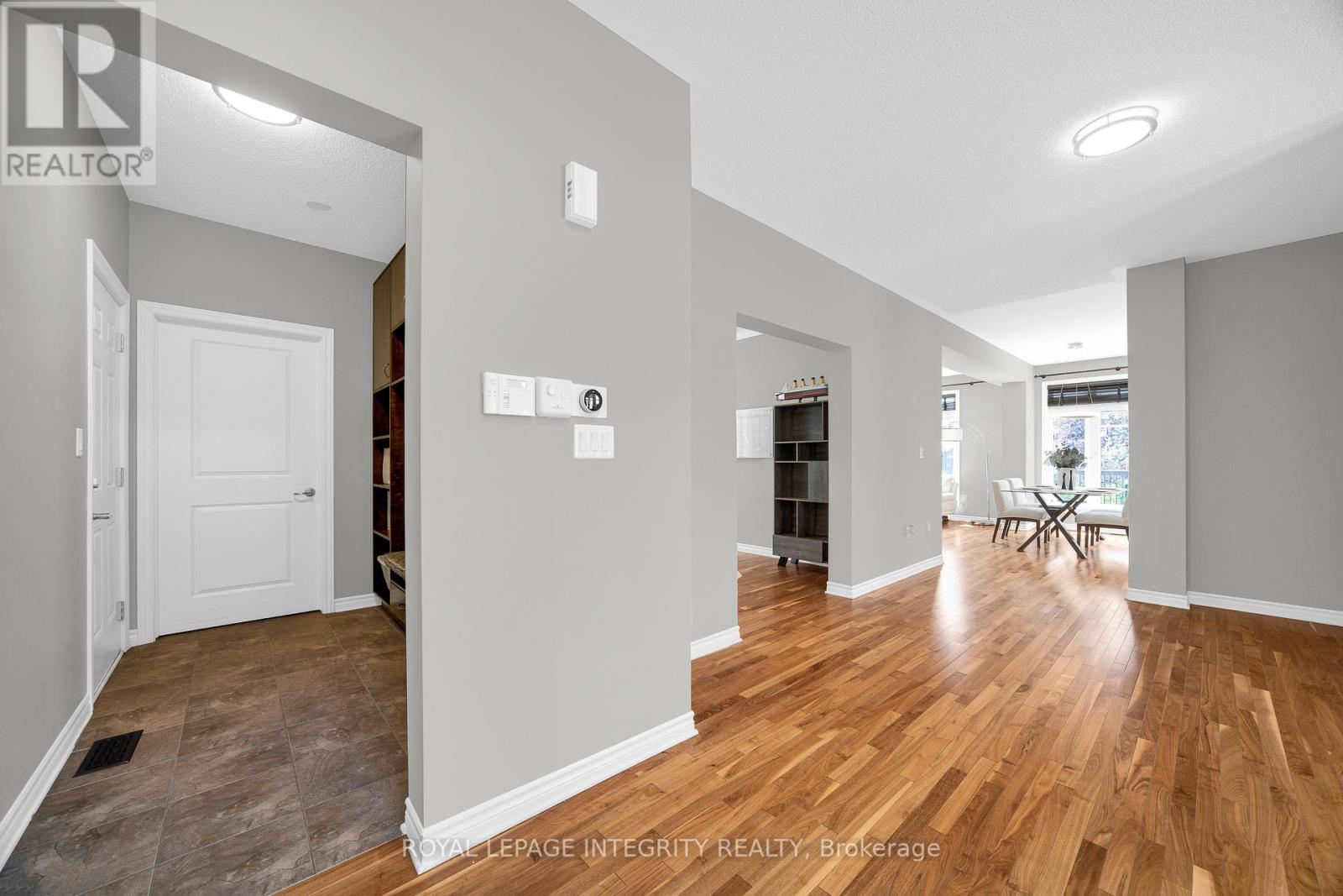 Photo 7 of 514 Carina Crescent, Ottawa ON