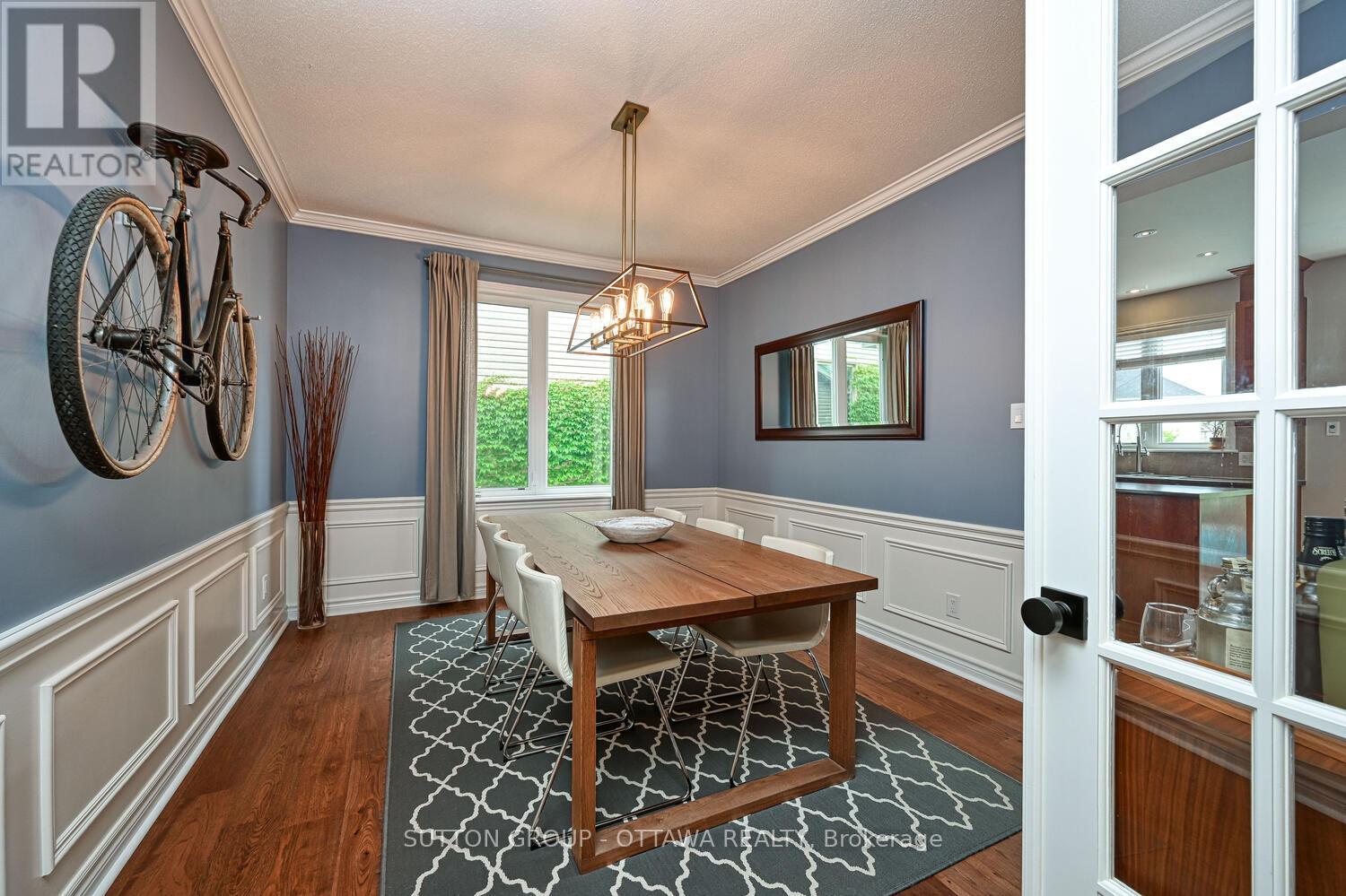 Photo 17 of 329 West Ridge Drive, Ottawa ON