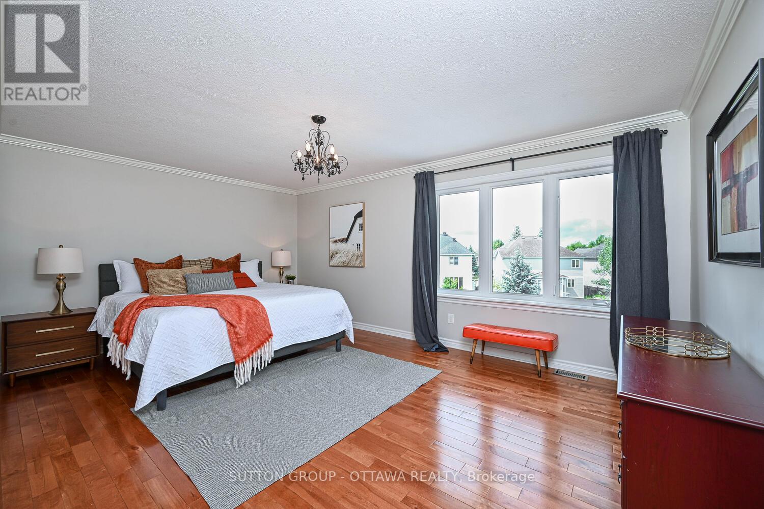 Photo 30 of 329 West Ridge Drive, Ottawa ON