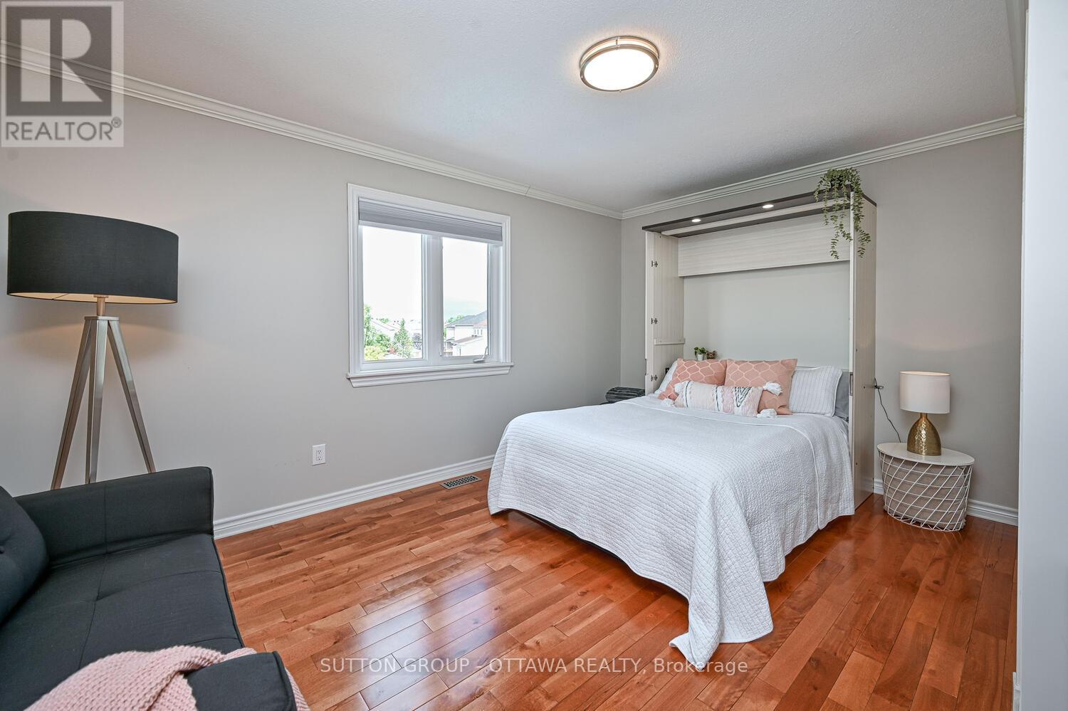 Photo 38 of 329 West Ridge Drive, Ottawa ON