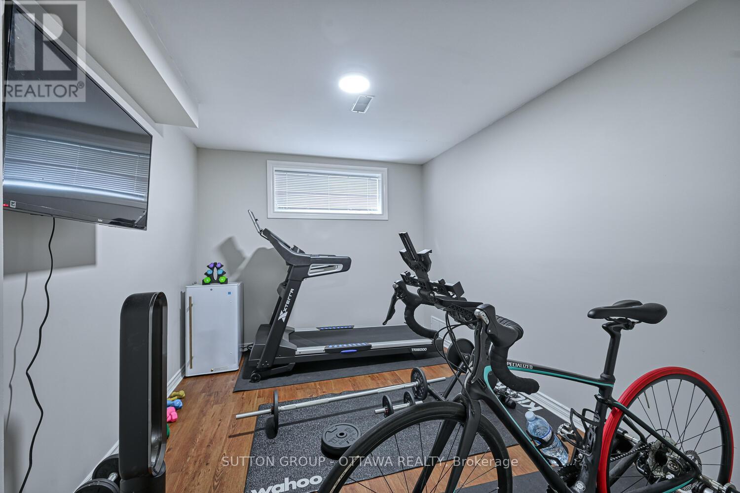 Photo 43 of 329 West Ridge Drive, Ottawa ON