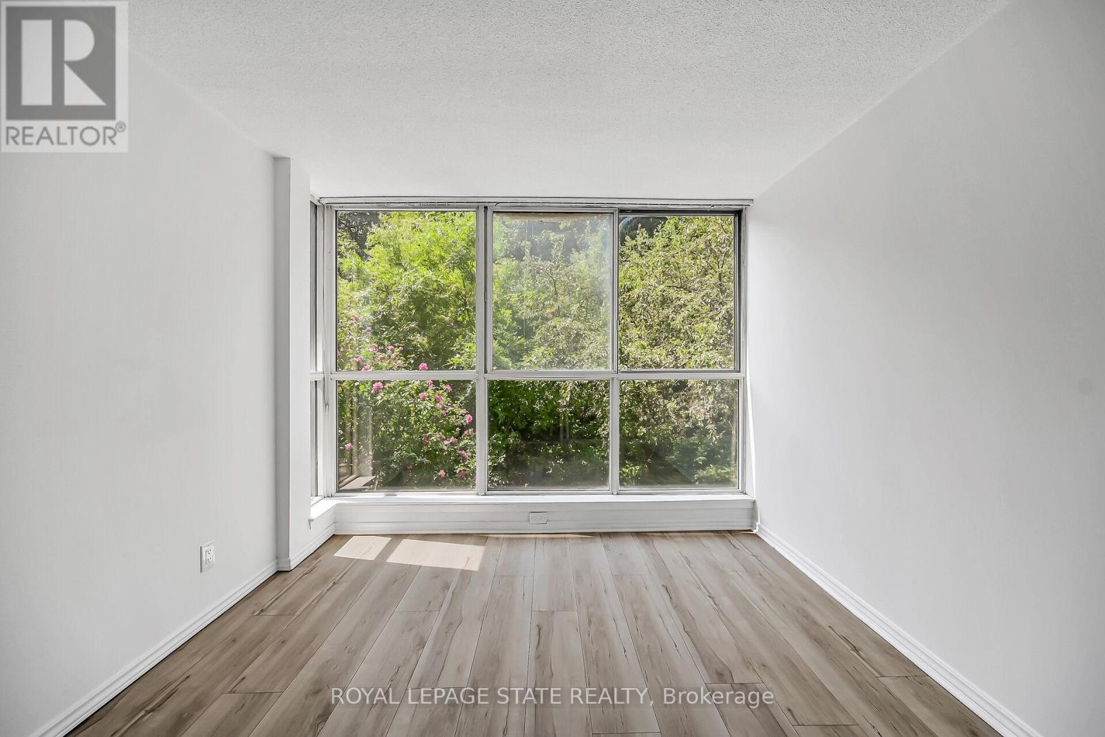 Photo 13 of 224 22 Southport Street, Toronto ON