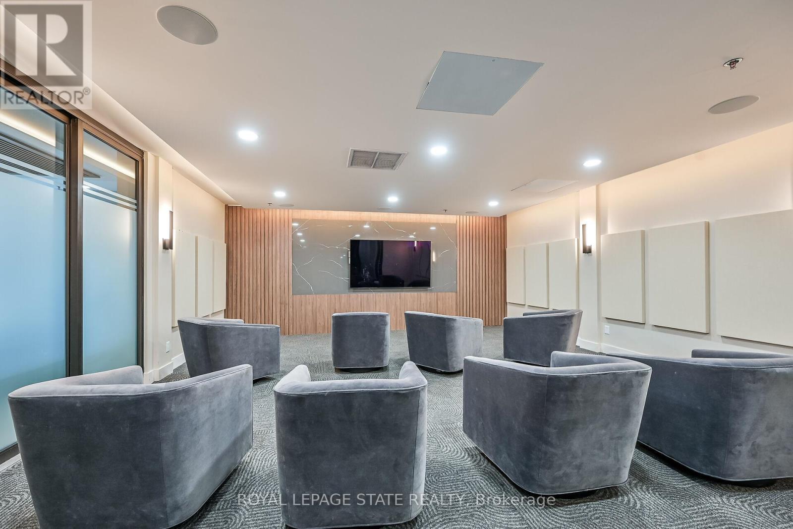 Photo 23 of 224 22 Southport Street, Toronto ON
