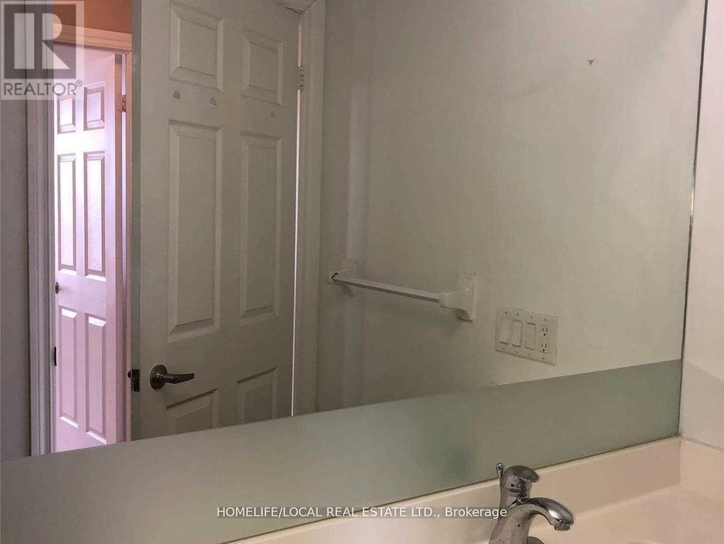 Photo 20 of 3403 310 Burnhamthorpe Road W, Mississauga ON