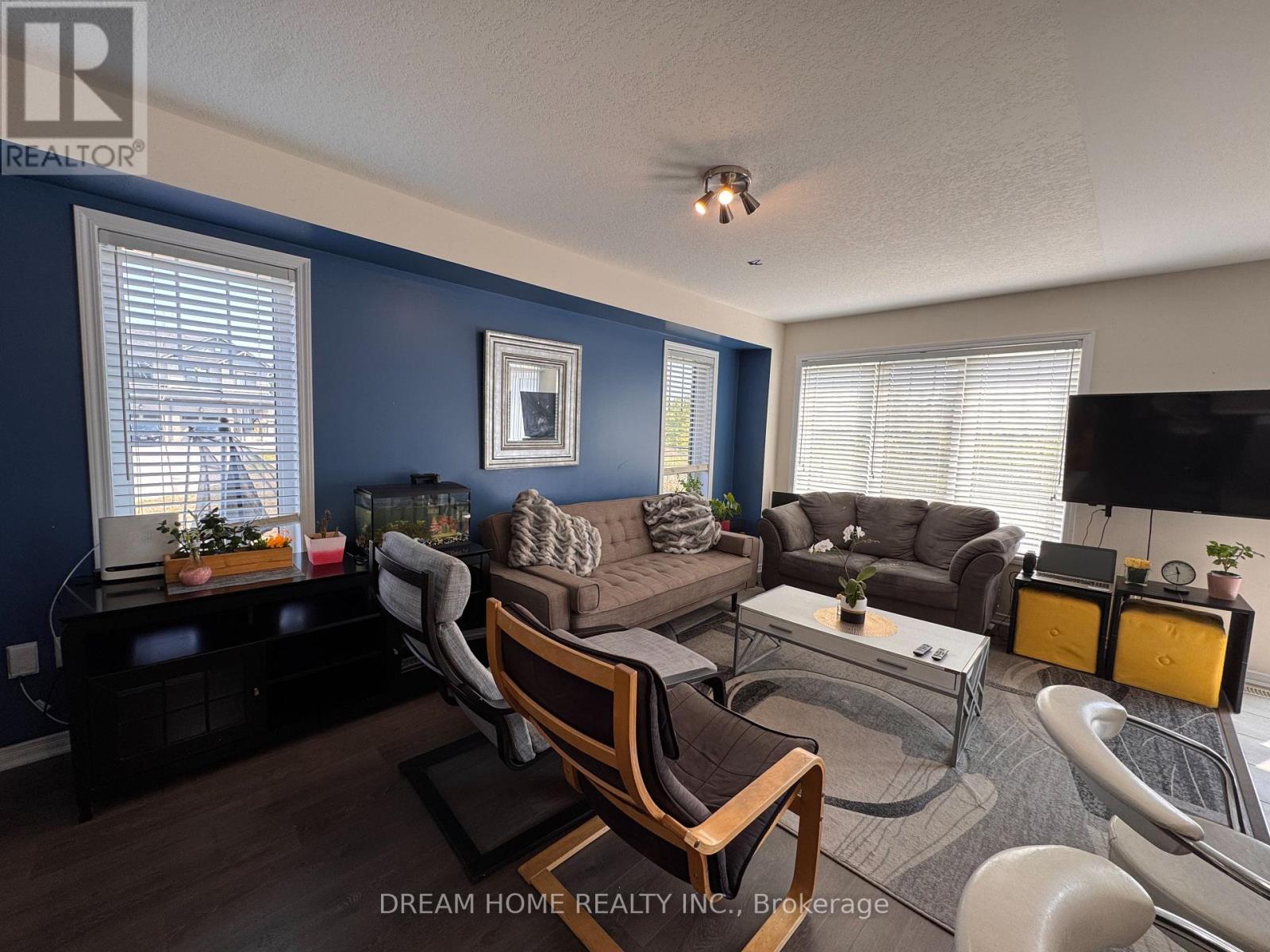 Photo 11 of 11 Allcroft Court, Hamilton ON
