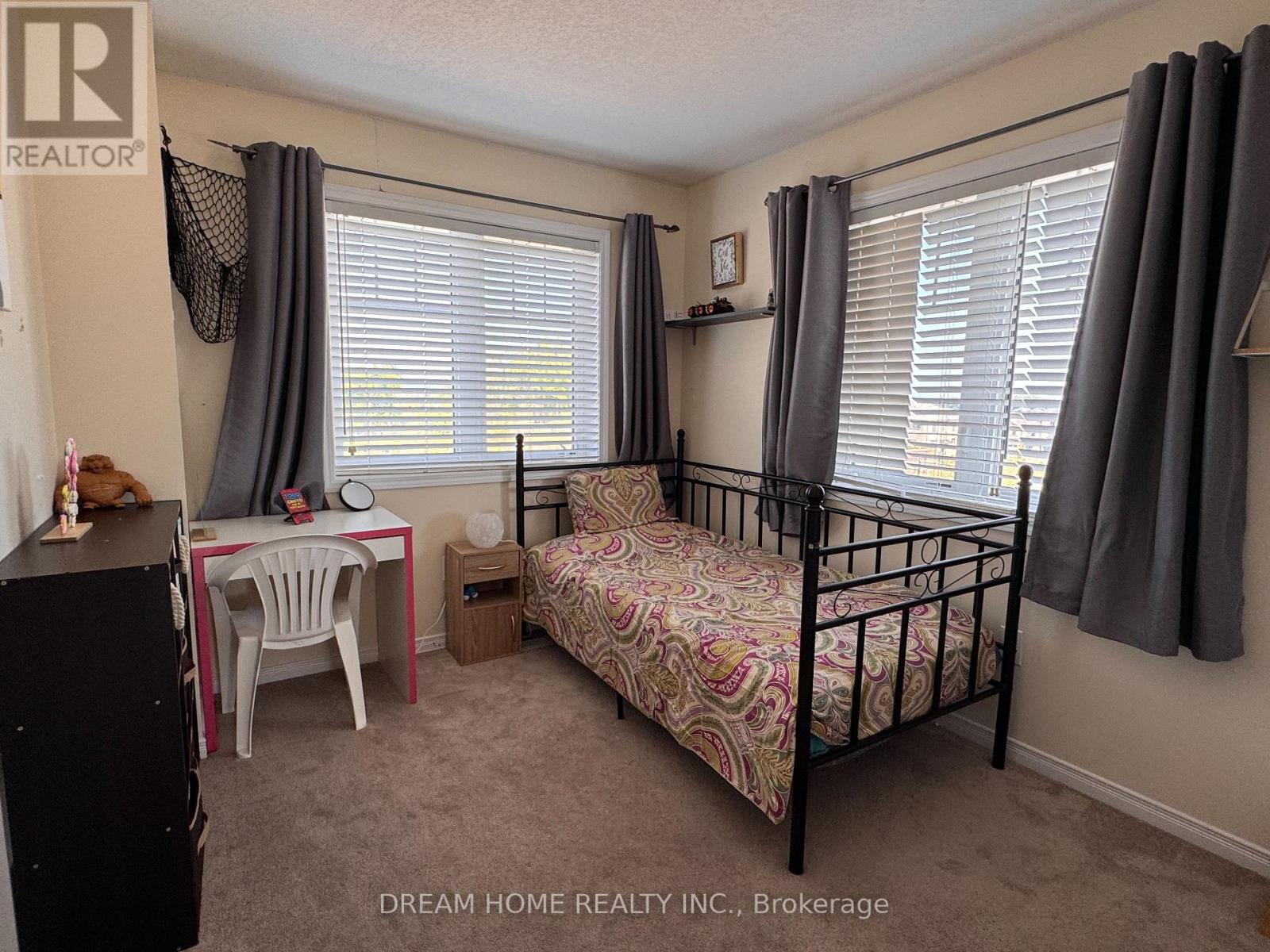 Photo 25 of 11 Allcroft Court, Hamilton ON
