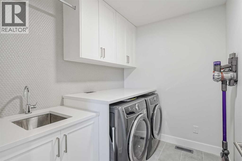 Single Family House for Sale in  A Street NE Bridgeland/Riverside Calgary 