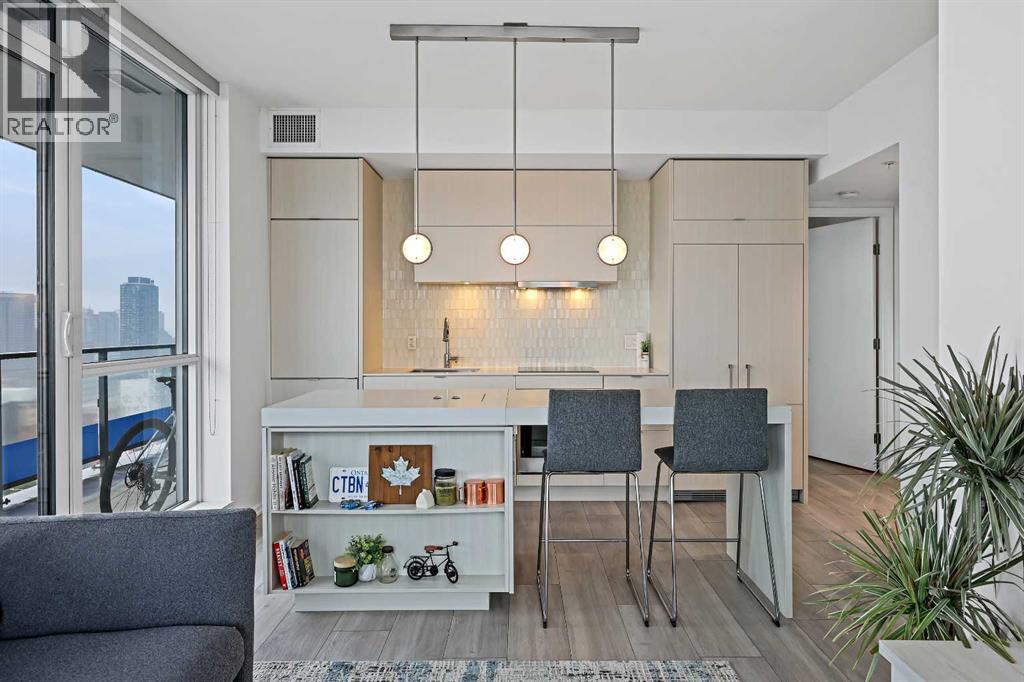 2104, 615 6 Avenue SE, Calgary, Alberta