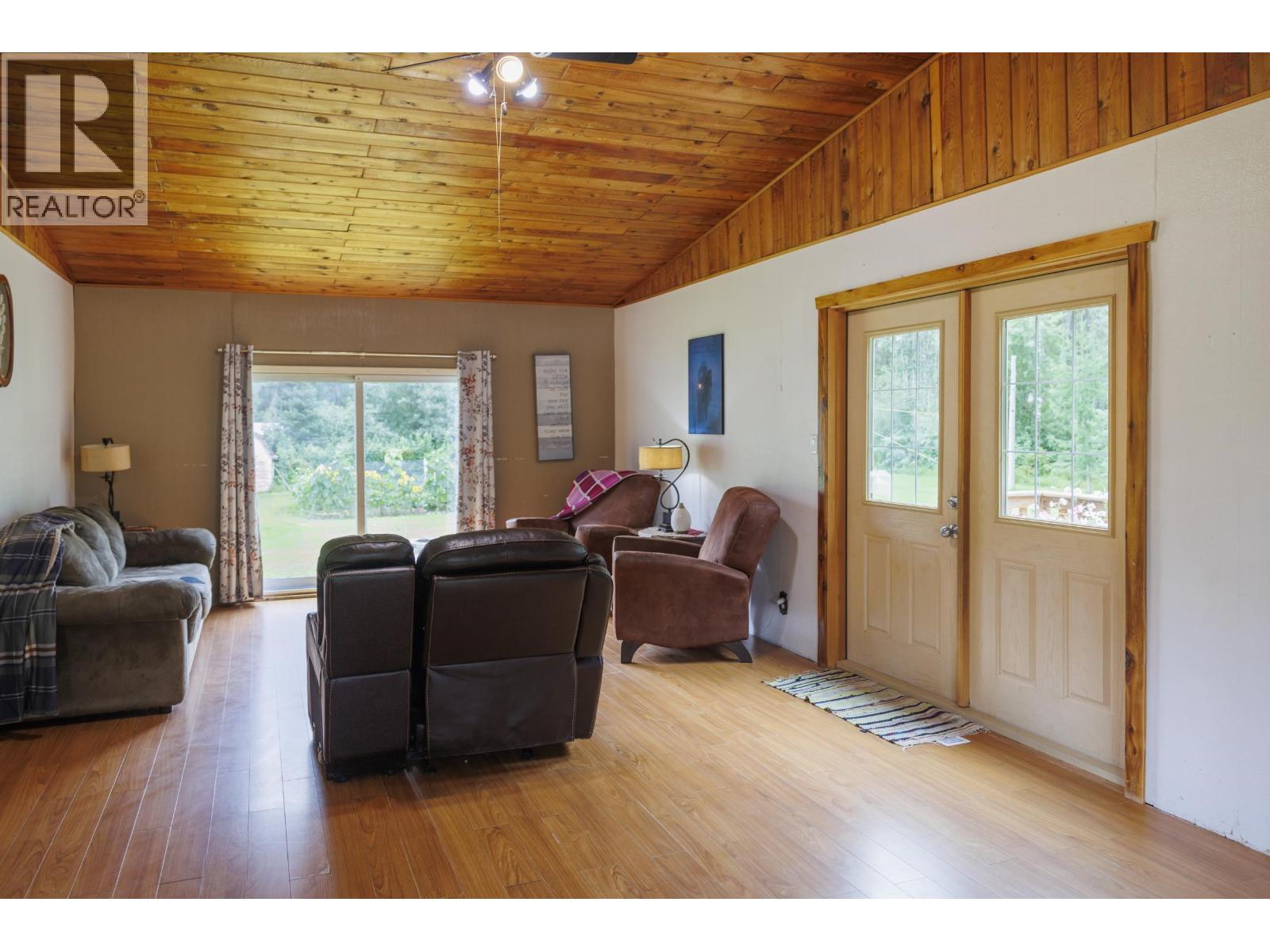 Photo 26 of 1200 Dorval Road, Mcbride BC