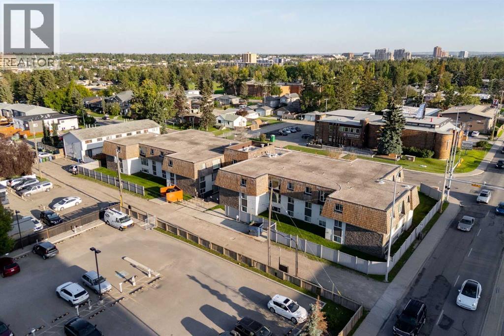 Single Family House for Sale in    Avenue SW Kingsland Calgary 