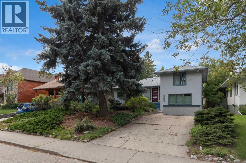 Single Family House for Sale in   Street NW Hounsfield Heights/Briar Hill Calgary 