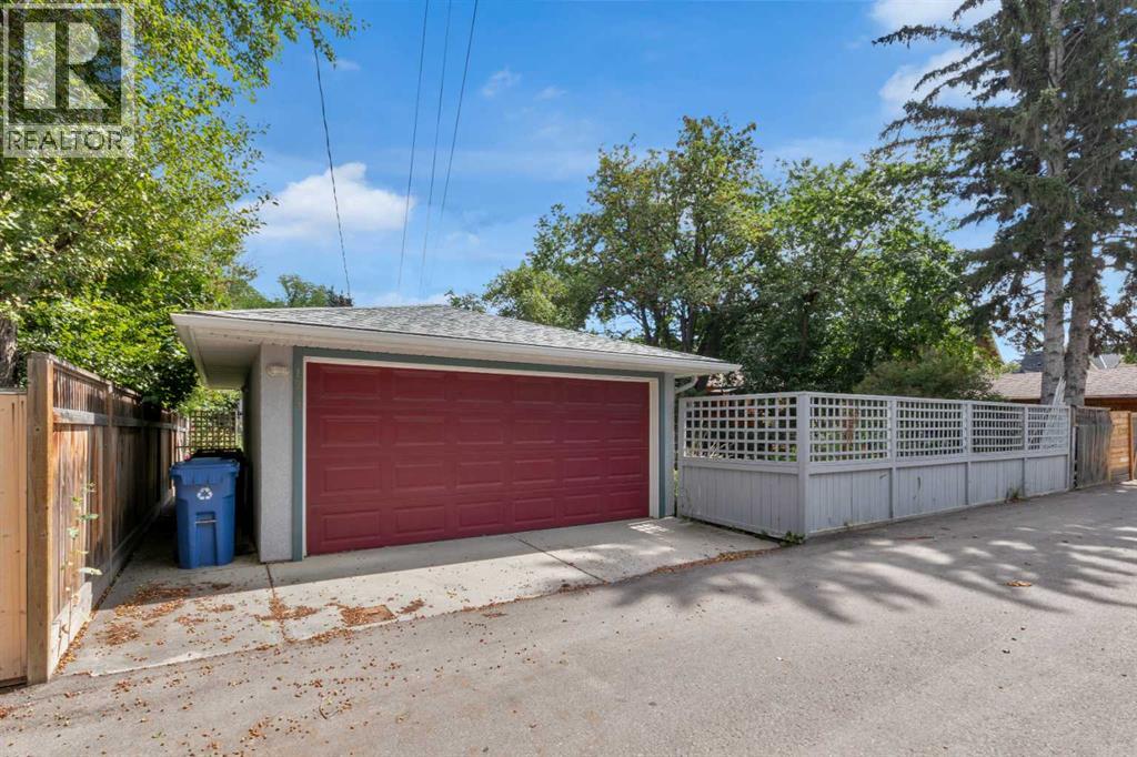 Single Family House for Sale in   Street NW Hounsfield Heights/Briar Hill Calgary 