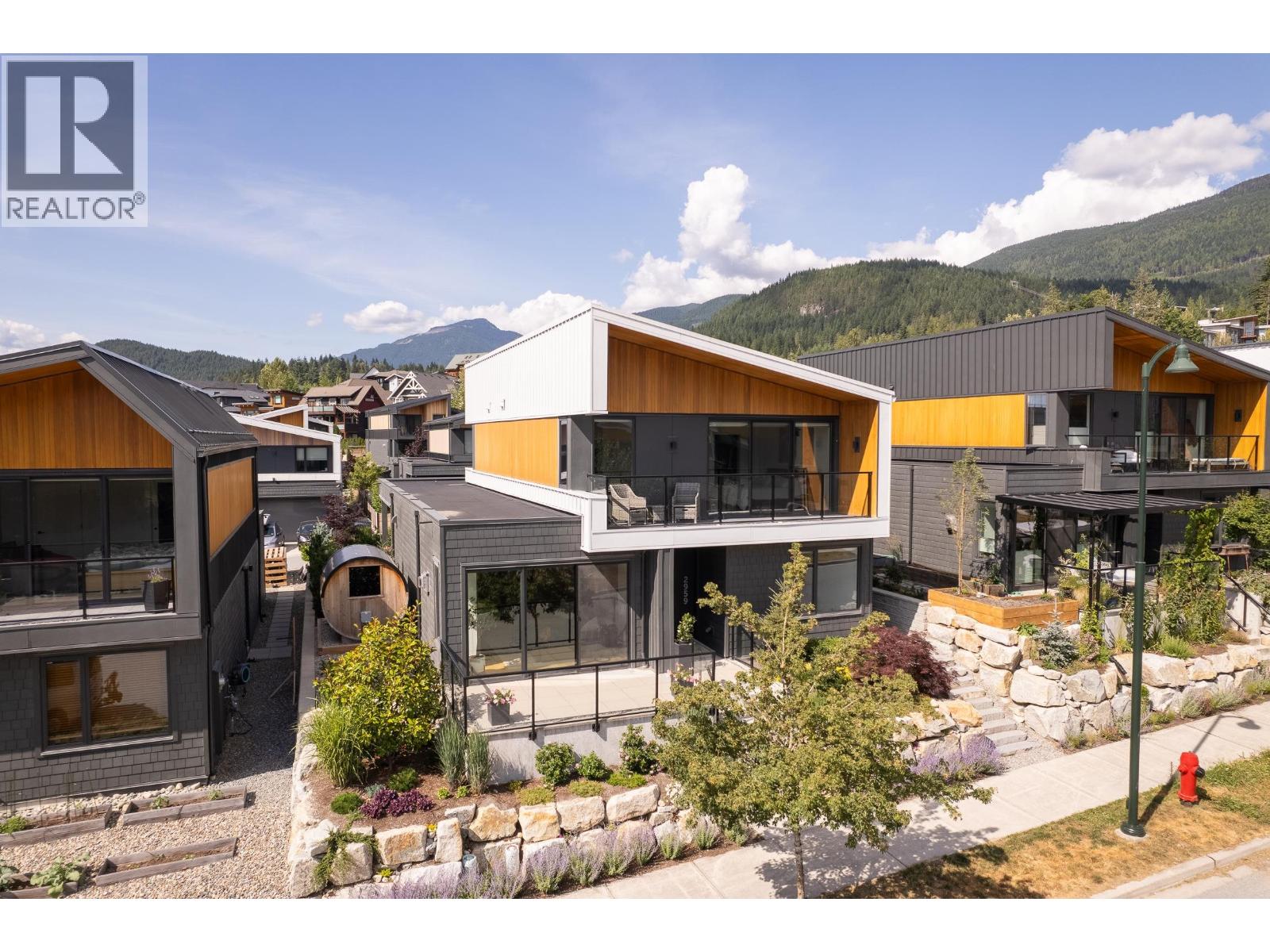 Photo 33 of 2959 Huckleberry Drive, Squamish BC