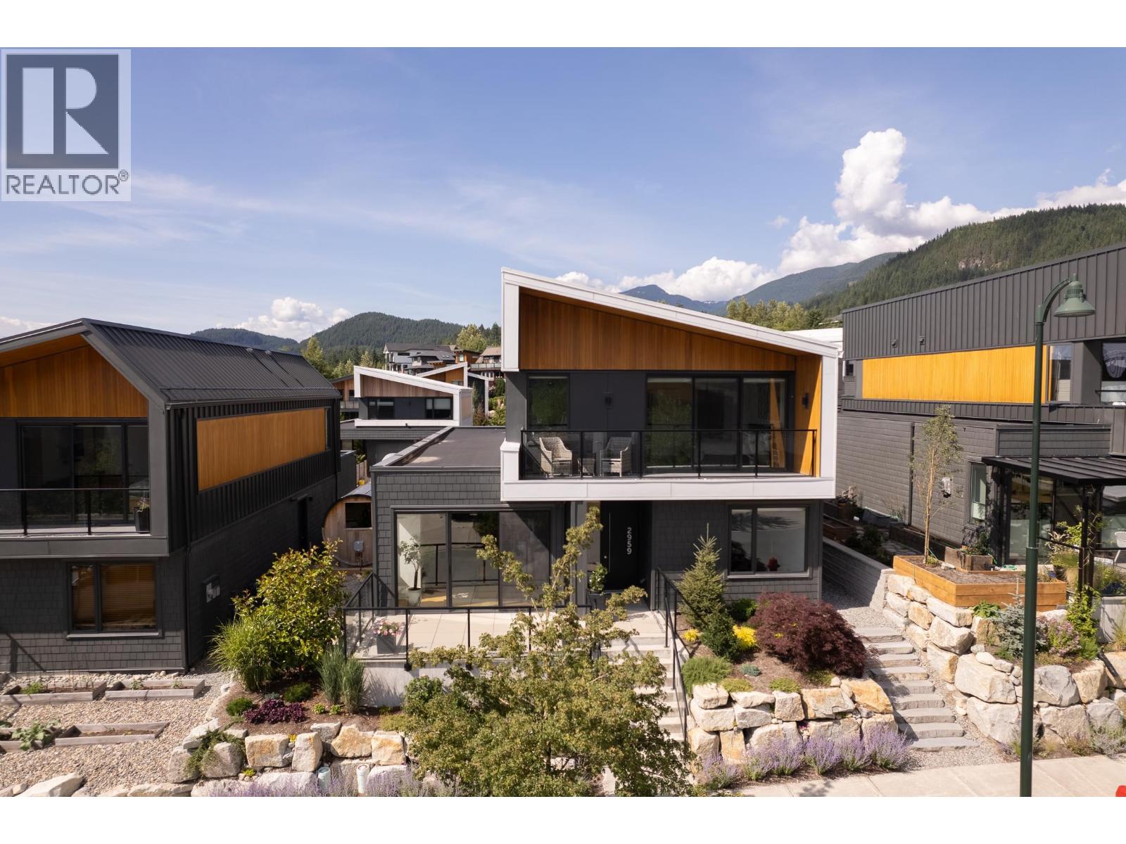 Photo 34 of 2959 Huckleberry Drive, Squamish BC