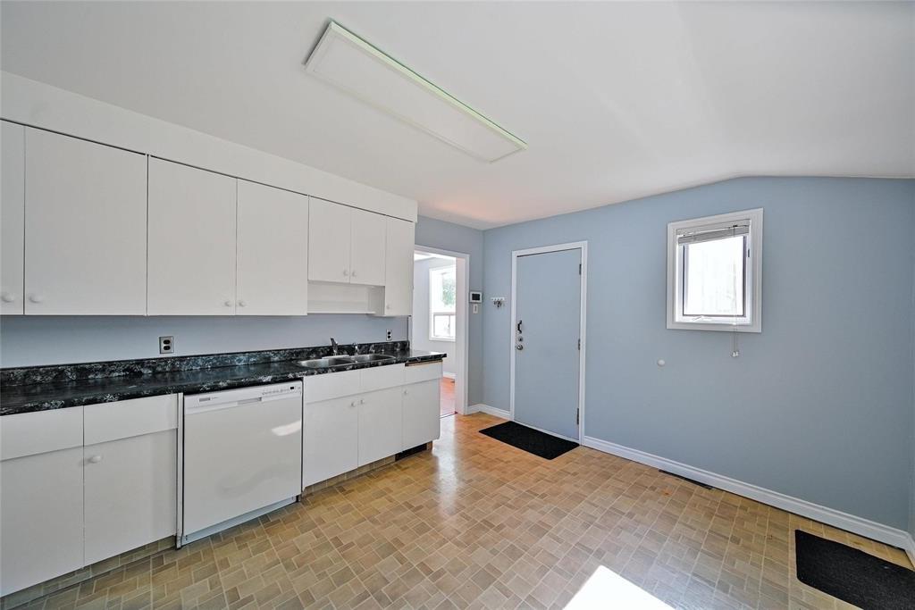 Photo 19 of 286 Aberdeen Avenue, Winnipeg MB