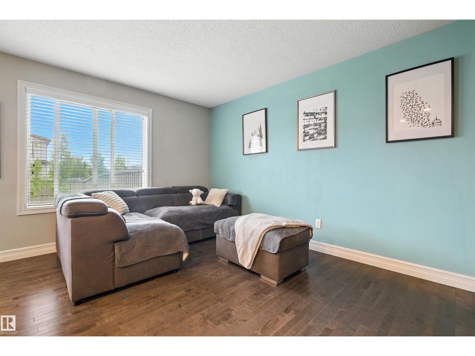 Photo 11 of 6863 Cardinal Link Li Sw, Edmonton AB
