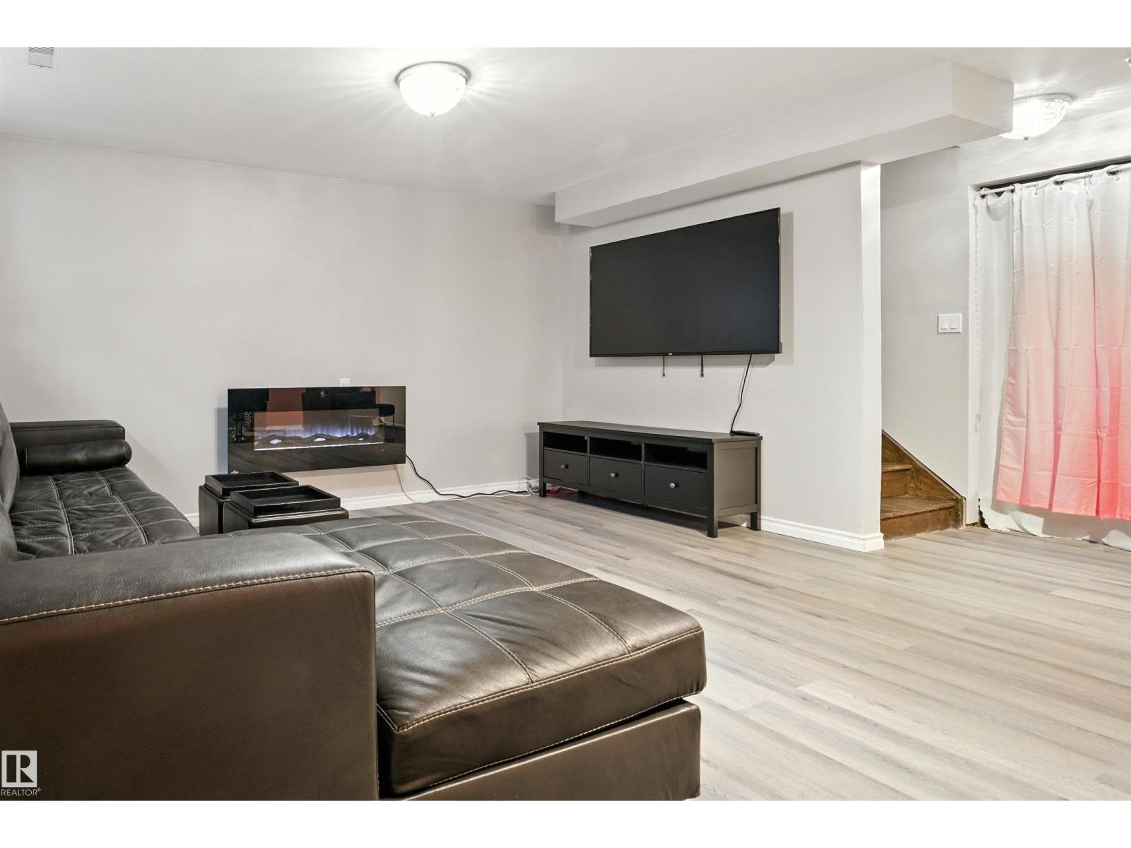 Photo 27 of 6863 Cardinal Link Li Sw, Edmonton AB