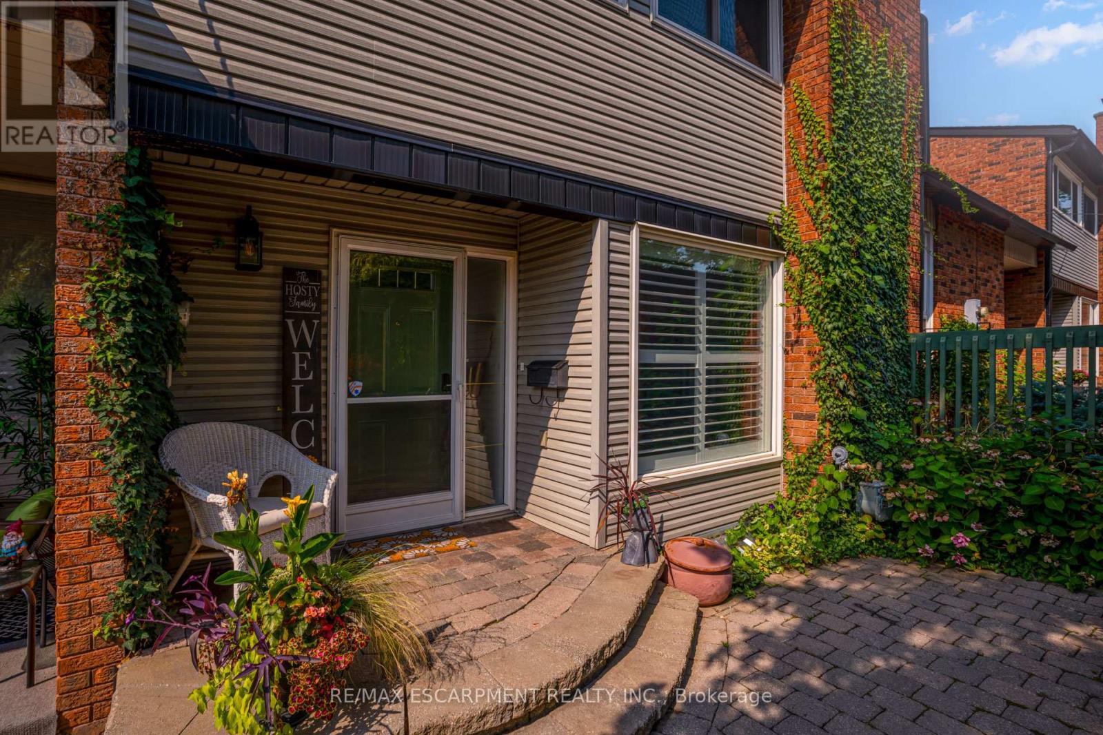 Photo 6 of 5 1560 Kerns Road, Burlington ON