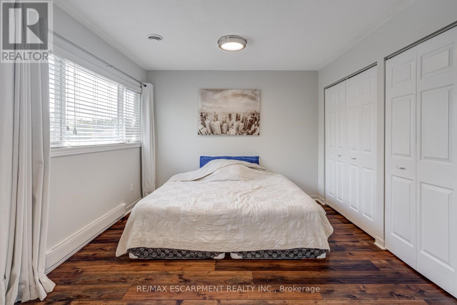 Photo 27 of 5 1560 Kerns Road, Burlington ON